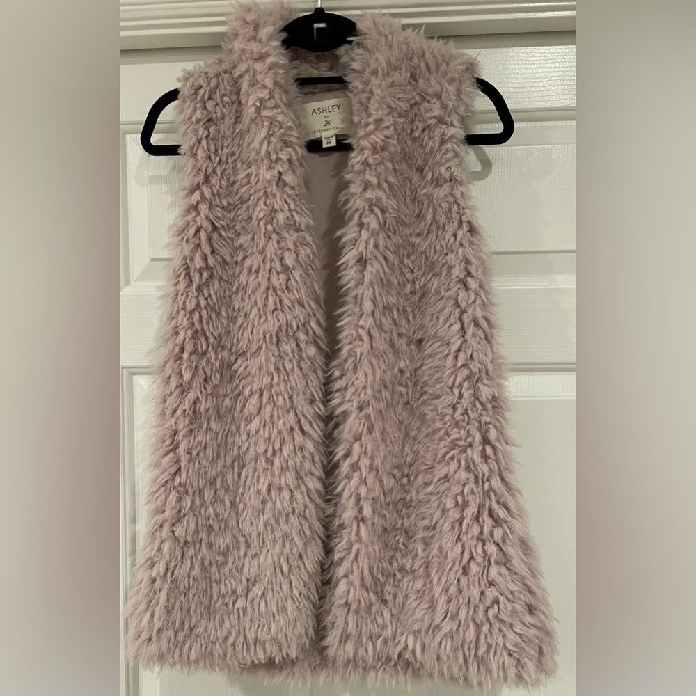 Ashley by 26 International vest. Perfect condition.